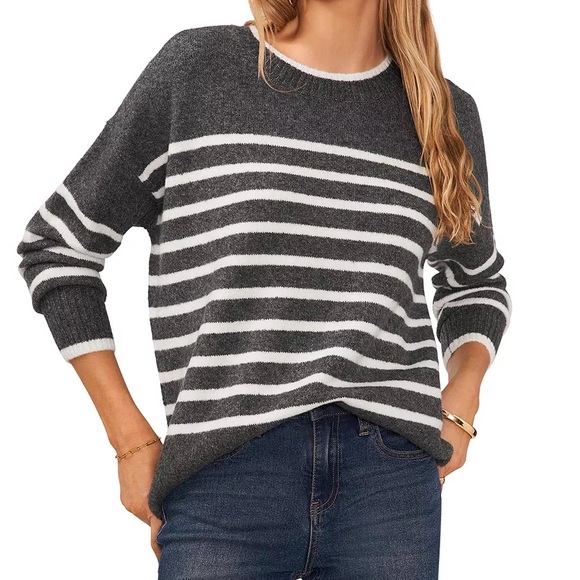 Vince Camuto Sweaters - Vince Camuto Striped Knit Sweater – Size Medium (Oversized Fit)
